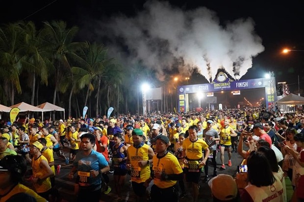 12,000 Läufer nahmen am Bangsaen Marathon 2019 teil.