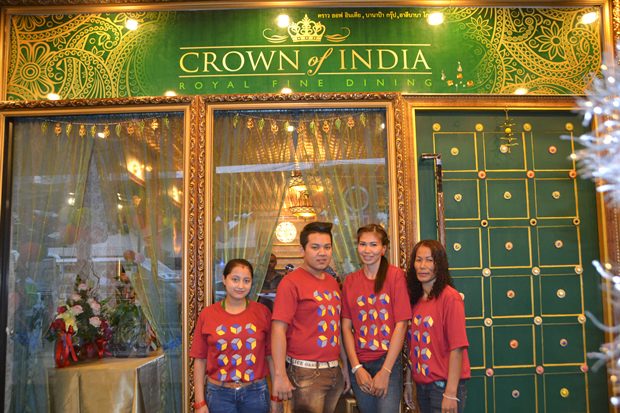 Das Personal des „Crown of India“ und „Balle Balle“.