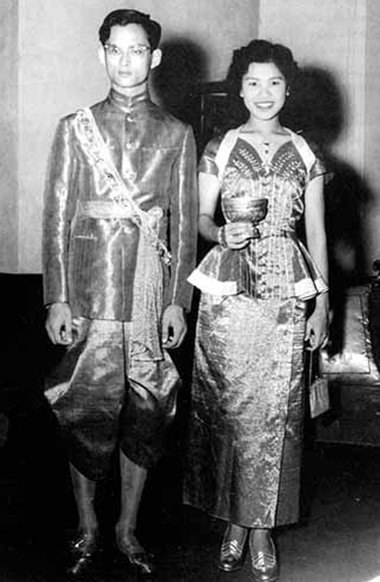 Das königliche Paar wurde im Sra Pathum Palast in Bangkok getraut. (Foto mit Genehmingung des Büros des Königlichen Haushaltes). 
