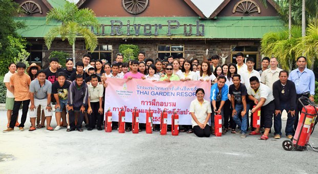 Feuerausbruch im Thai Garden Resort? Nein, nur eine gelungene Löschübung. 