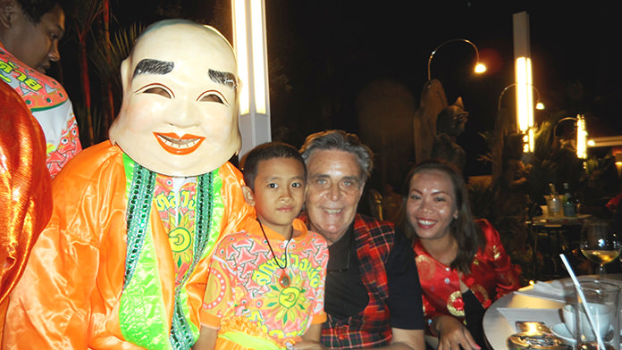 Über 300 Gäste feiern im Thai Garden Resort Silvester Über 300 Gäste feiern im Thai Garden Resort Silvester