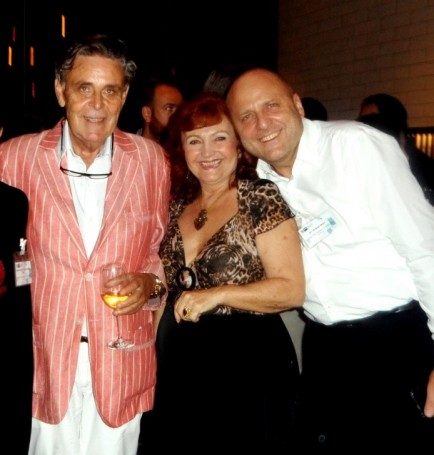Gute Freunde unter sich: (von links) Axel Brauer von Brauer Holding, Elfi Seitz von Pattaya Blatt und GTCC Direktor Dr. Roland Wein. 
