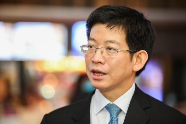 Kobsak Phutrakul.