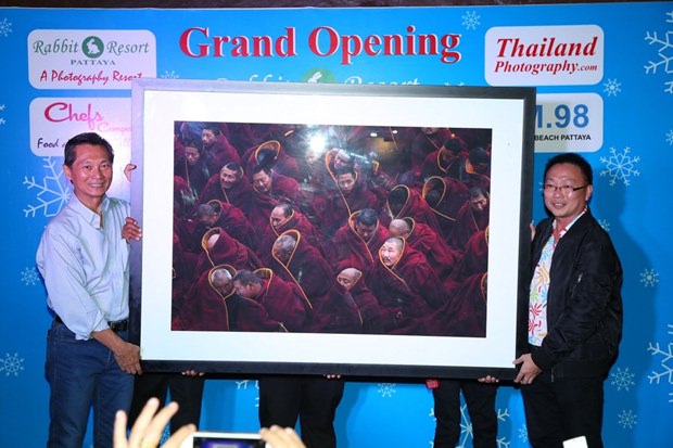 Itiwat Wattanasartsathorn kaufte ein Foto von Paisarn Bandityanon für 25.000 Baht.