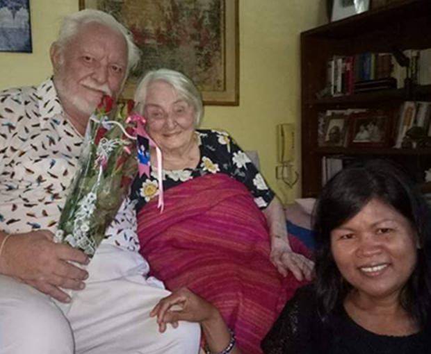Ihr guter alter Freund Kurt Krieger und dessen Frau gratulieren zum 106. Geburtstag. 
