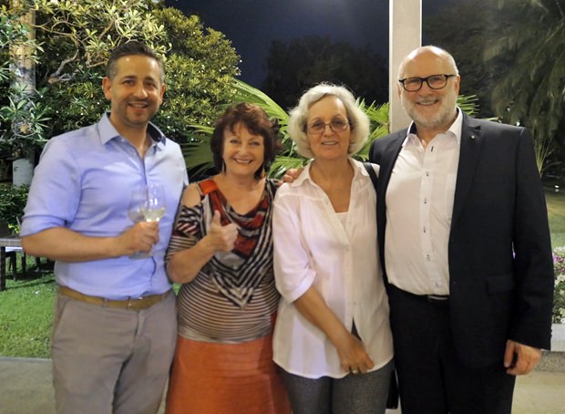 Auch Pattaya war vertreten bei dem Event. (Von links) Marcus Schneider, Elfi Seitz, Marlis Wenger und Dr. Wolfgang Schwertner.