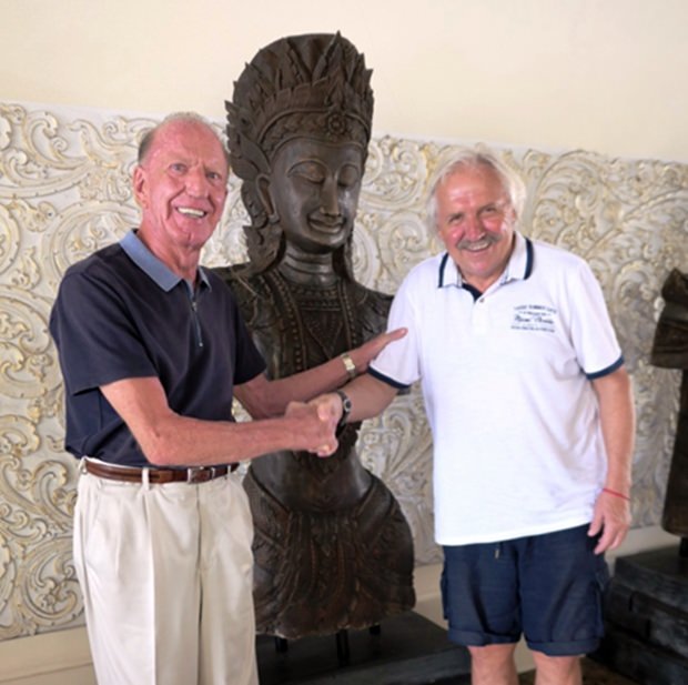 Mit Gerrit Niehaus (links) vom Thai Garden Resort verbindet Stepi eine langjährige Freundschaft. 