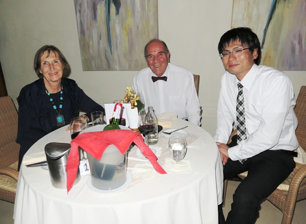 Das Ehepaar Margret und Otmar Detmar mit einem japanischen Rotary-Kollegen.