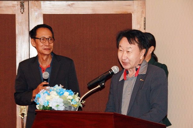 RC Jomtien Pattaya’s Präsident Wuttikorn Kamolchote, Dr. Jay Chung vom RC Daegu-Dongshin aus Korea und RC Geochang Silbakree, ebenfalls aus Korea, halten ebenfalls Reden.