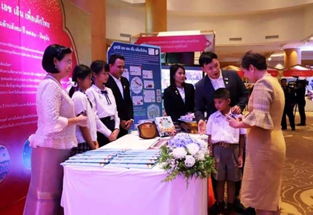 ML Saralee Kittiyakorn beim Besuch des HHNFT Standes.