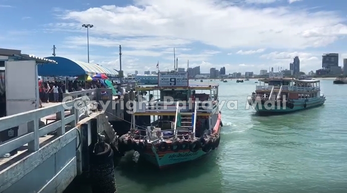 Die Boote nach Koh Larn waren alle belegt.