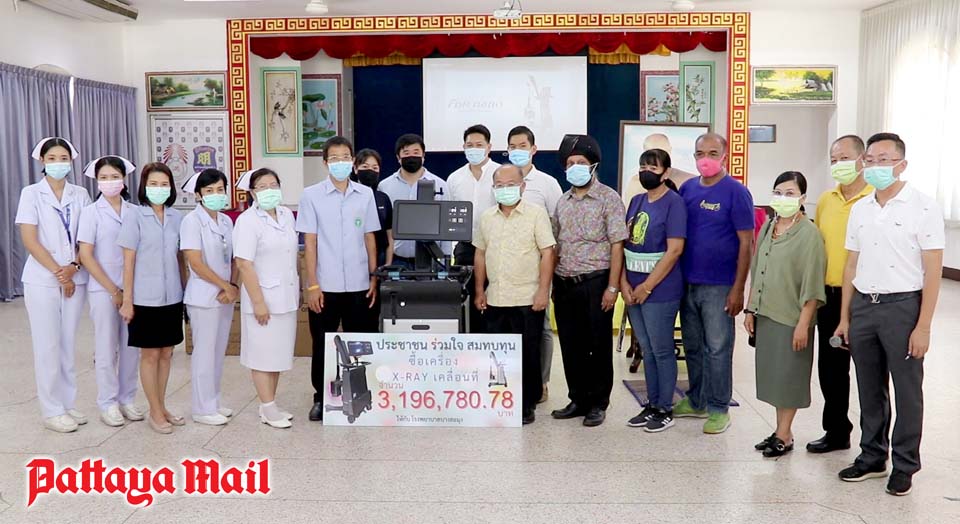 (Pattaya News 5) May 11 06 Pattaya businessmen donate x-ray equipment pic 1