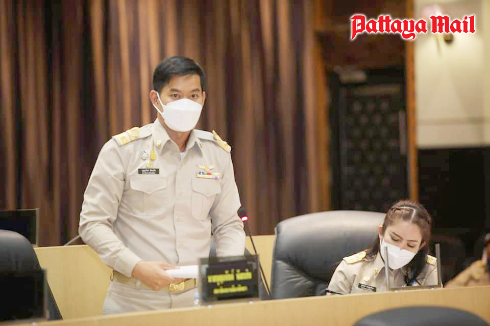 (Pattaya News 1) Pattaya councilman suggests zoning prostitutes pic 1